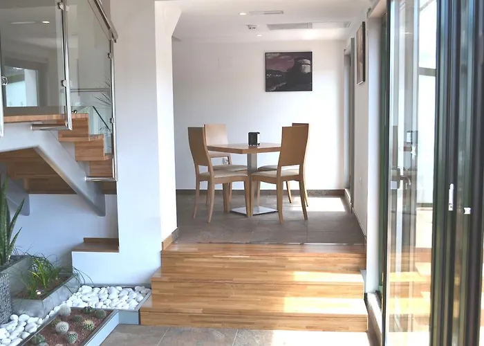 Ferramenteiro De Portomarin