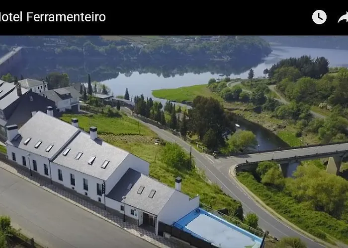 Ferramenteiro De מלון 2*