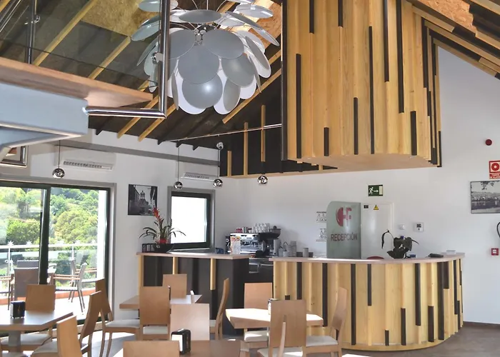 Ferramenteiro De Portomarin