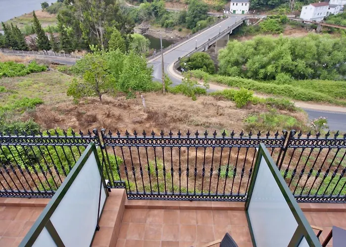 Hotel Ferramenteiro De 2*